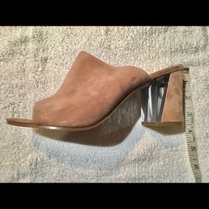 Nine West Gemily Mule Sandal Neutral Suede 81/2M